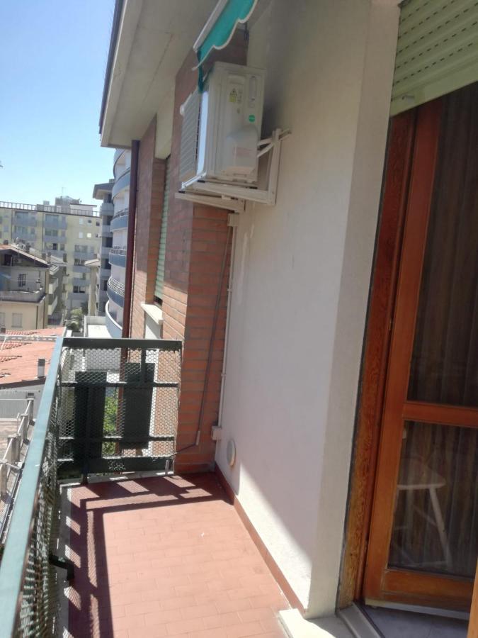 Appartamento Perco Riva Slataper Grado Luaran gambar