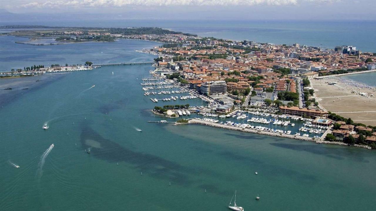 Appartamento Perco Riva Slataper Grado Luaran gambar