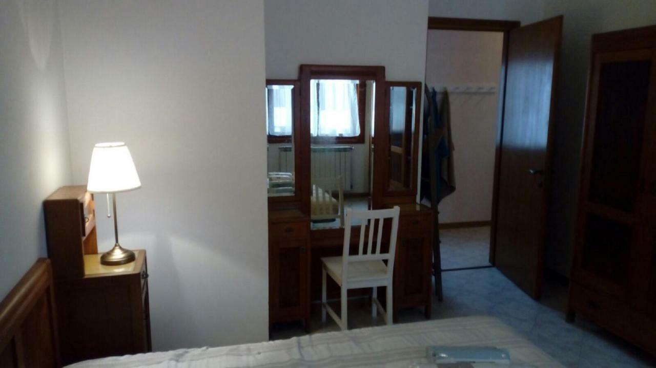 Appartamento Perco Riva Slataper Grado Luaran gambar