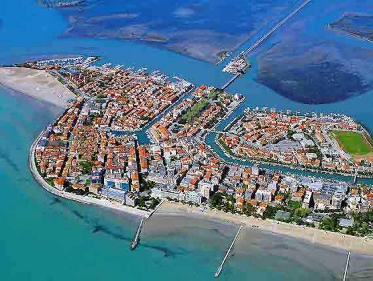 Appartamento Perco Riva Slataper Grado Luaran gambar